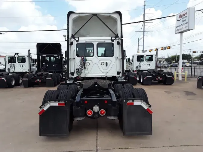 2020 FREIGHTLINER CASCADIA 125