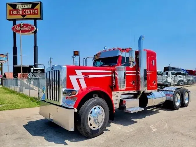 2022 Peterbilt 389