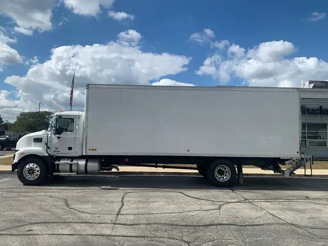 2026 MACK MD MD6 Marion 26x97x102