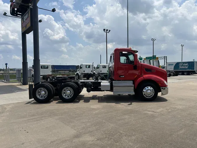 2019 Peterbilt 579