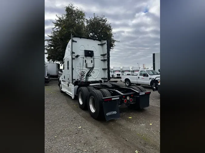 2020 FREIGHTLINER/MERCEDES NEW CASCADIA PX12664