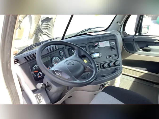 2019 Freightliner Cascadia 1252c9238b761c63ead8383956523b13c5a