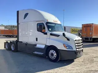 2020 Freightliner Cascadia