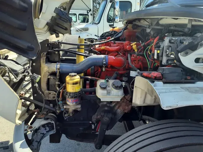 2019 FREIGHTLINER/MERCEDES M2 106