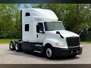 2021 INT LT625 6x4