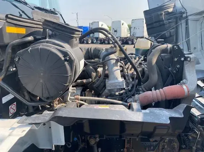 2020 Hino 268A