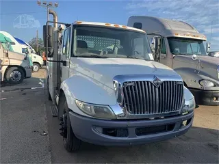 2012 INTERNATIONAL DURASTAR 4300