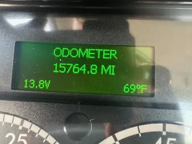 2023 Freightliner Business Class M2 112