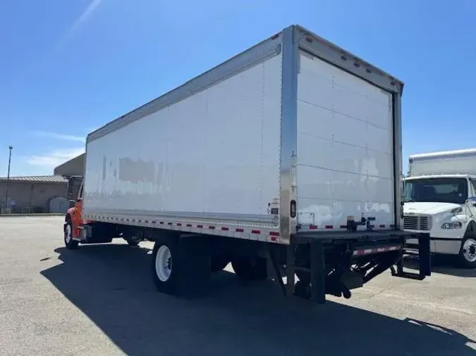 2019 Freightliner Business Class M2 106