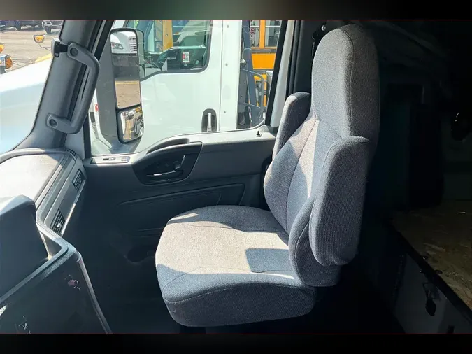 2022 INT LT625 6x4