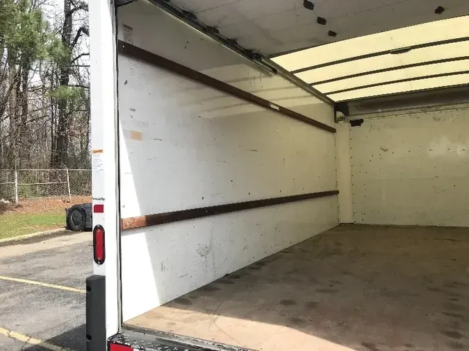 2018 GMC G33903