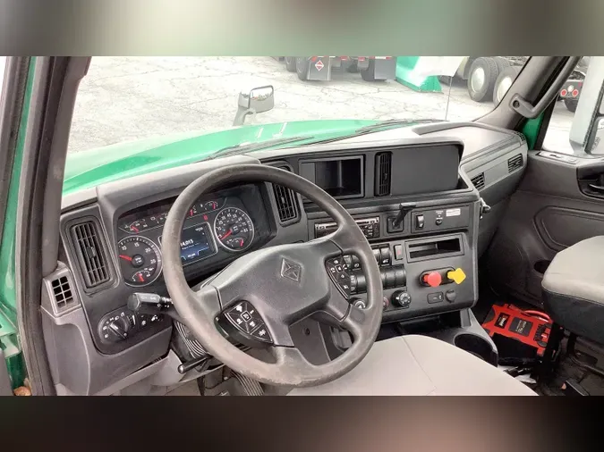 2020 International LT