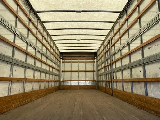 2019 Freightliner Business Class M2 106
