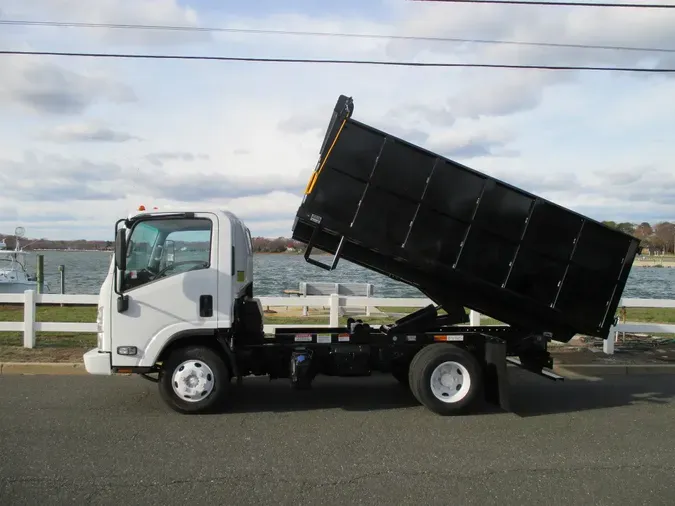 2016 ISUZU NPR2cb3a3ca0c6a95945f84db010f8a2fad