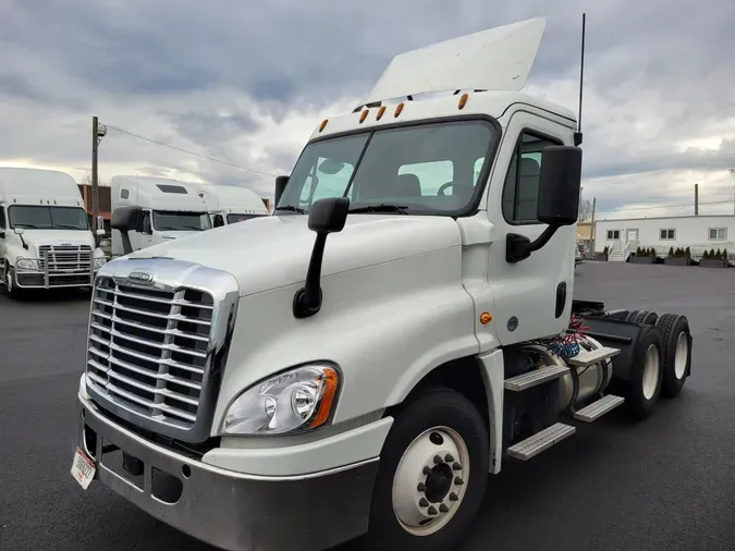 2018 FREIGHTLINER/MERCEDES CASCADIA 1252cb42b91eaa9e651bd52c45a8f592110