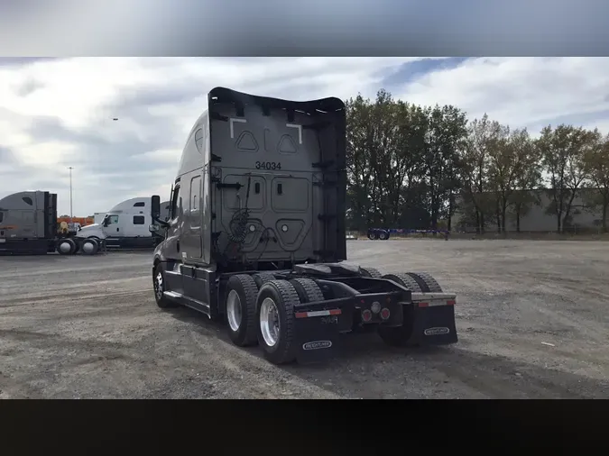 2025 Freightliner Cascadia 1262cb6abb97df04976543be6e4b24c5ce6