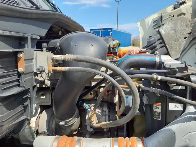2018 FREIGHTLINER/MERCEDES CASCADIA 113