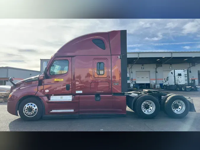 2024 Freightliner Cascadia2cb9c8591cfad104e417c67f01d31ff4