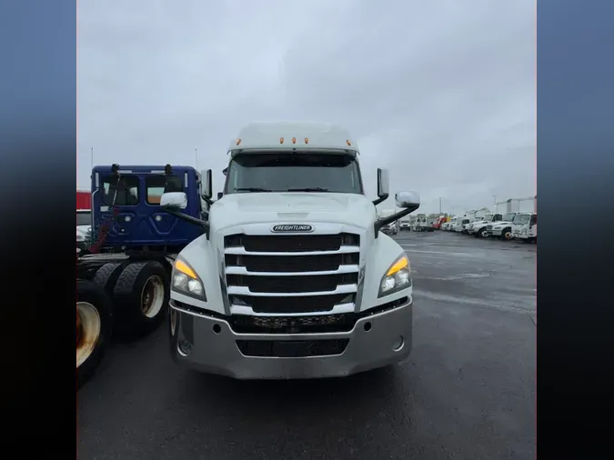 2019 FREIGHTLINER NEW CASCADIA PX12664