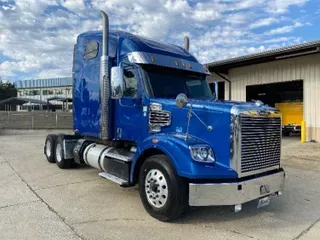 2019 FREIGHTLINER CORONADO