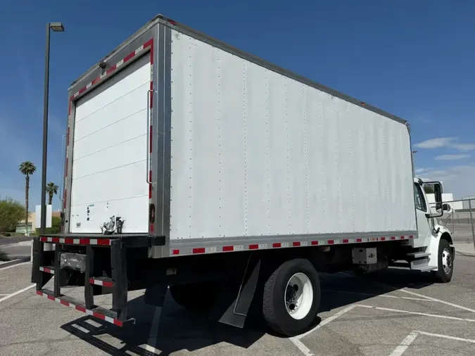 2019 FREIGHTLINER/MERCEDES M2 106