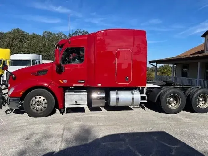 2022 Peterbilt 579