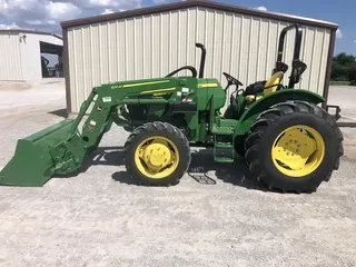 2020 John Deere 5055E