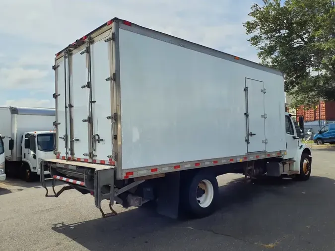 2019 FREIGHTLINER M2 106