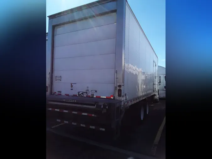 2020 FREIGHTLINER/MERCEDES M2 106