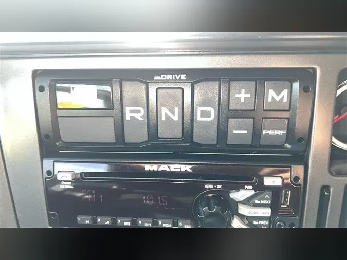 2020 MACK ANTHEM