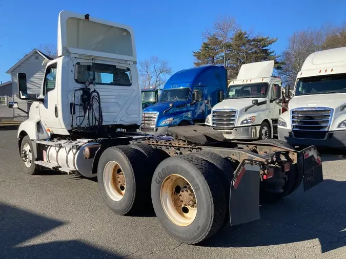 2019 NAVISTAR INTERNATIONAL LT625 DAYCAB T/A