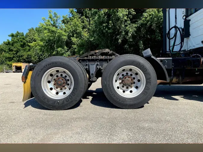 2020 INT LT625 6x4