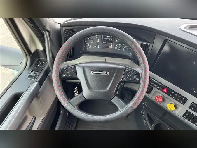 2020 FREIGHTLINER CA126