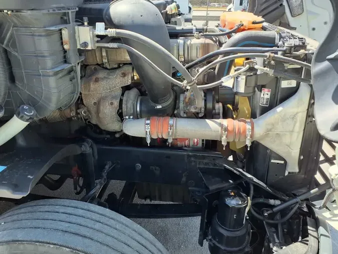 2020 FREIGHTLINER/MERCEDES CASCADIA 125