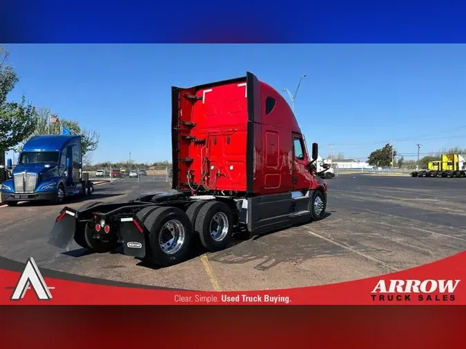 2023 FREIGHTLINER CA126