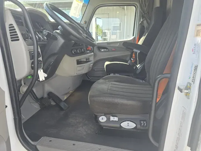 2021 Peterbilt 579