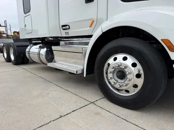 2022 Peterbilt 5792cd779760709066759dadc2bc4f20c06