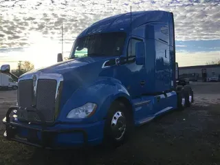 2021 KENWORTH T680