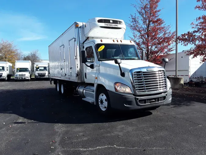 2017 FREIGHTLINER/MERCEDES CASCADIA 125