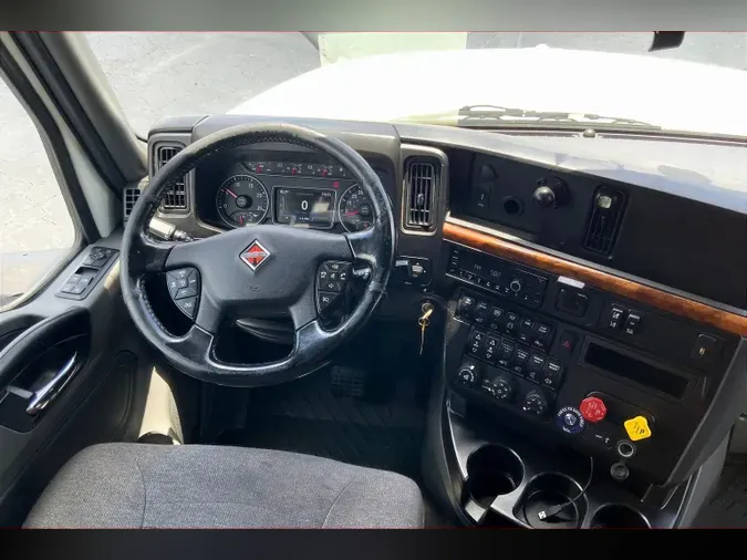 2021 INT LT625 6x4