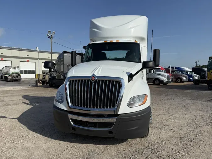 2020 International LT625