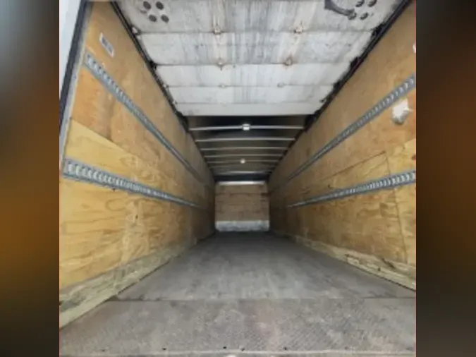 2018 FREIGHTLINER/MERCEDES M2 106