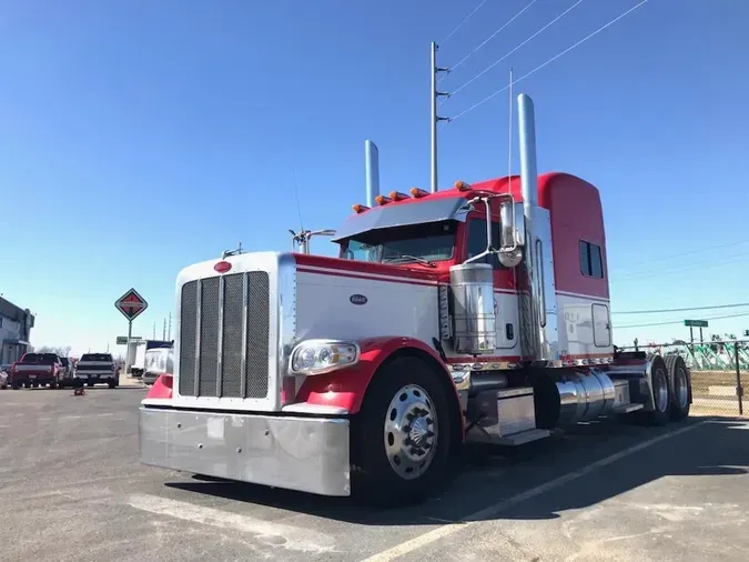 2023 Peterbilt 389