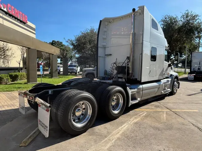 2022 Peterbilt 5792ce46e33eac25be8cacb8faa996ce24e