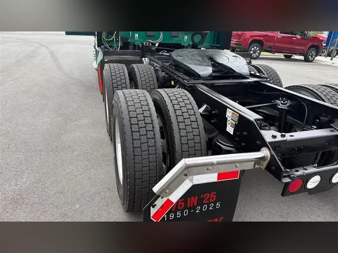 2021 KENWORTH T680