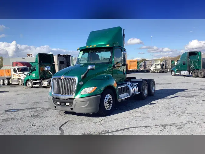 2020 International LT2ce5341ca8049dc965f30fa413858b09