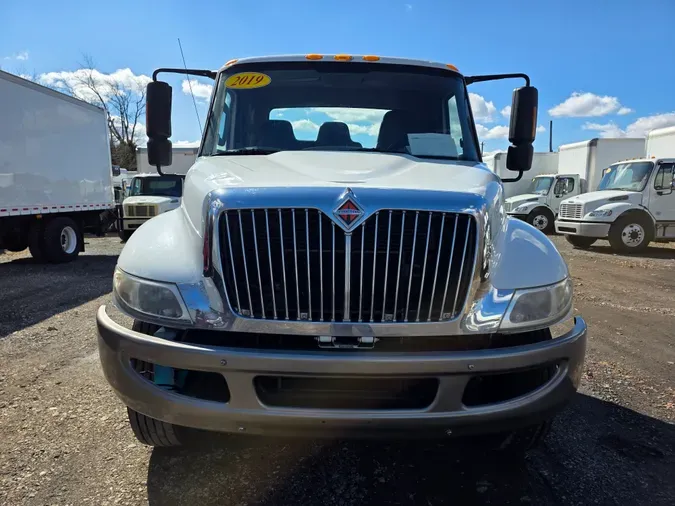 2019 NAVISTAR INTERNATIONAL 4300