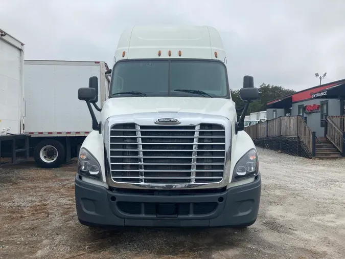 2016 FREIGHTLINER/MERCEDES CASCADIA 125