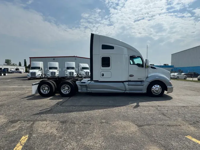 2022 Kenworth T680