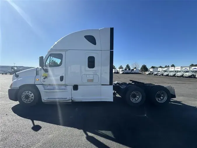 2019 FREIGHTLINER/MERCEDES CASCADIA 125